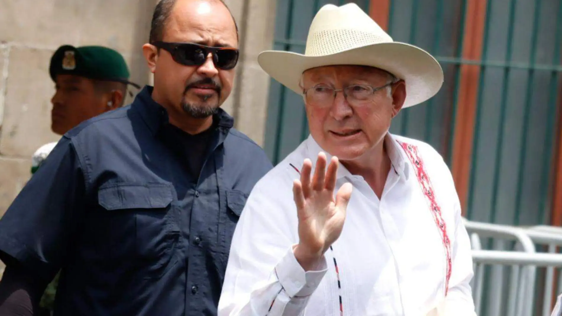 Ken Salazar (1)